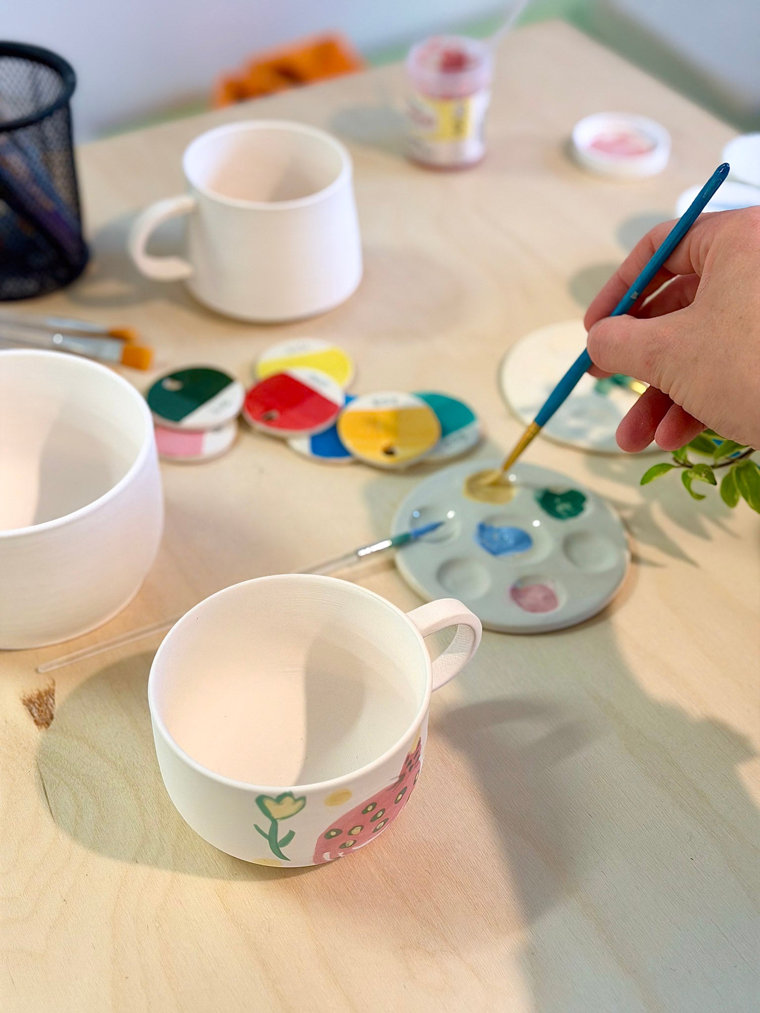 peinture céramique atelier